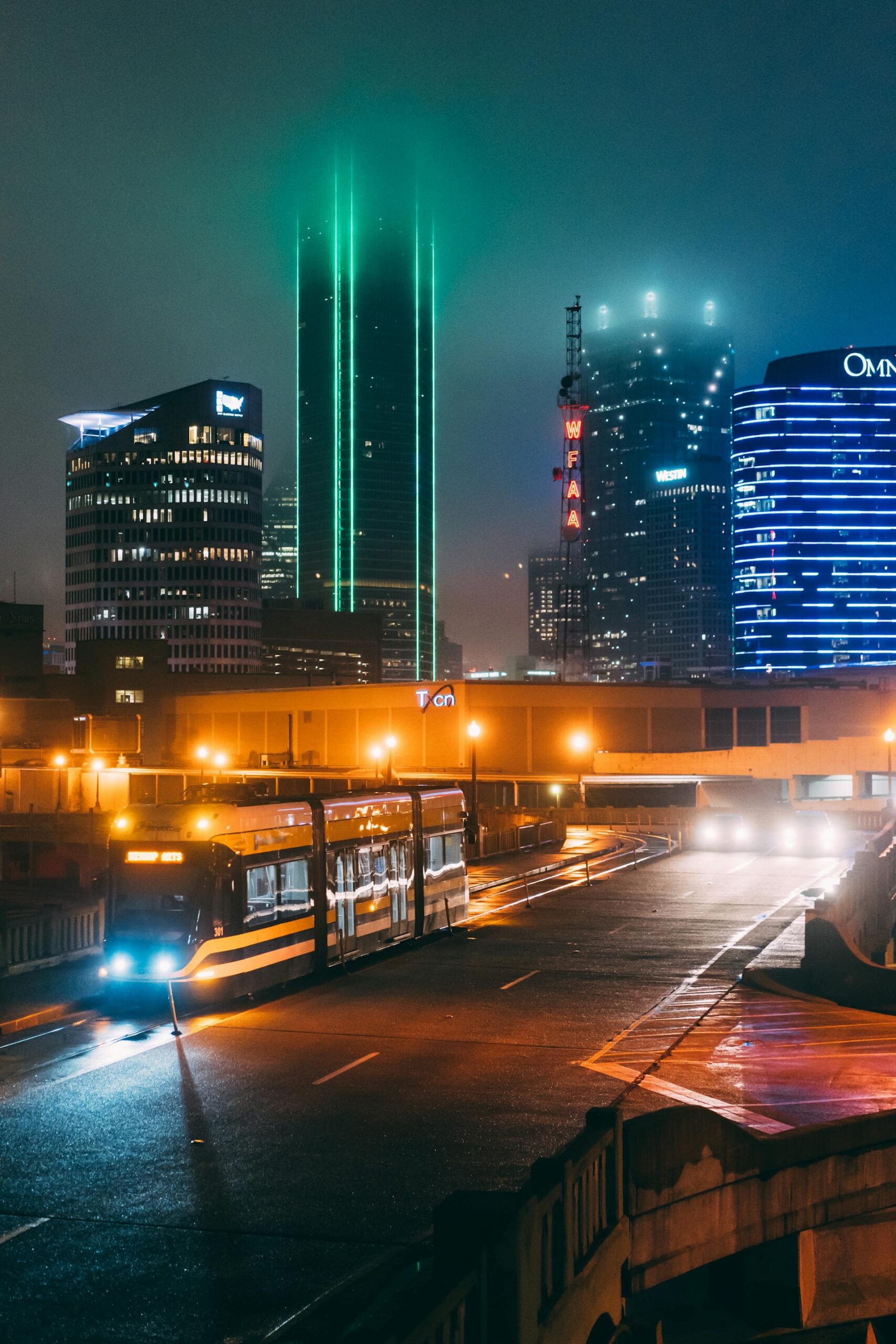 Dallas business brokers explaining the corporate gravity, infrastructure, and population growth driving buyer demand in DFW