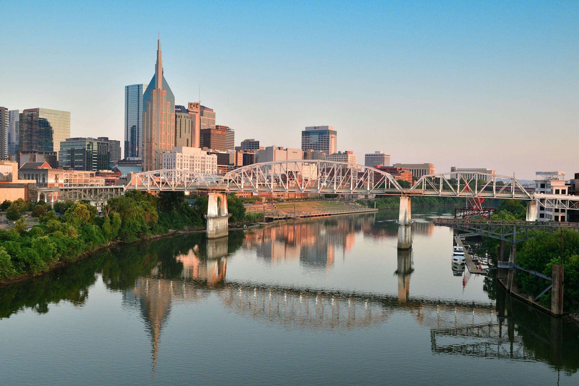 Downtown Nashville skyline and Cumberland River at sunrise, home to a growing Middle Tennessee business market